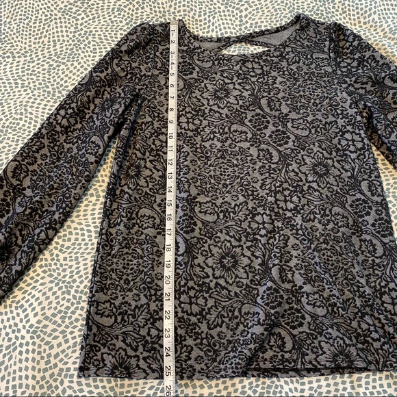 🏷NWT LOFT LS Shirt - Picture 8 of 8